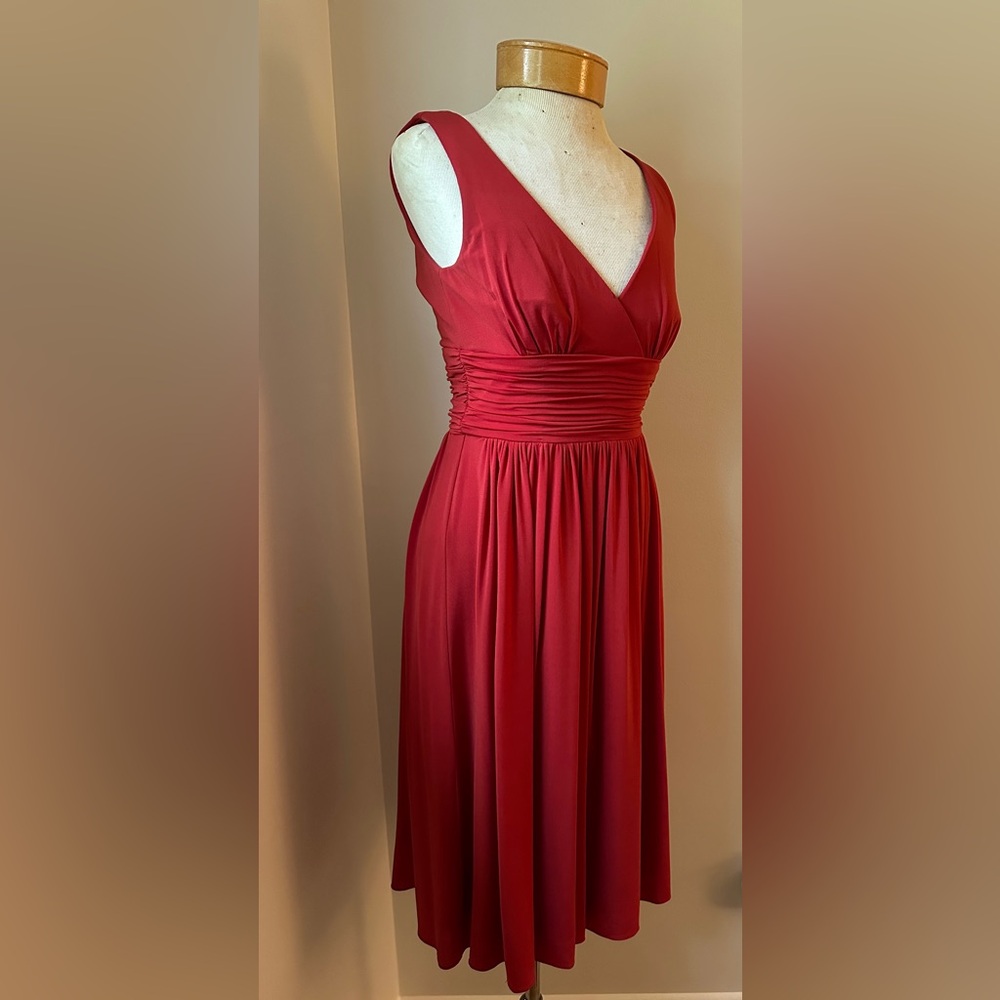 Laundry by Shelli Segal red dress